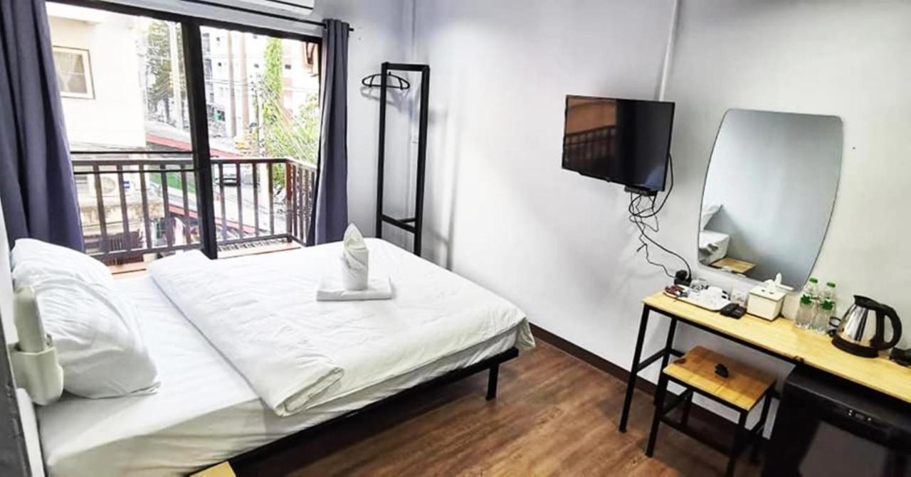 X Go Inn Chiang Mai University - Cmu Eksteriør billede
